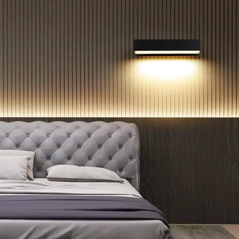 Applique murale LED extérieure Luminaire Essenza, rectangle blanc chaud 3000K, décoration murale extérieure de 50 cm.