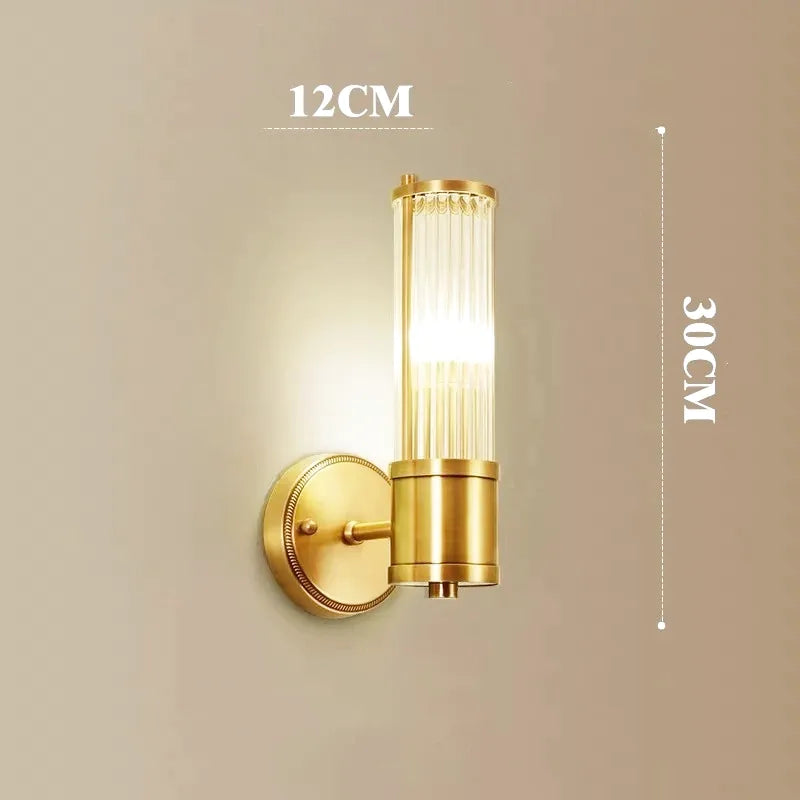 Applique LED murale luxe moderne en cristal et métal doré, design nordique, 46 cm, blanc chaud 2700-3500K, Luminaire Essenza.