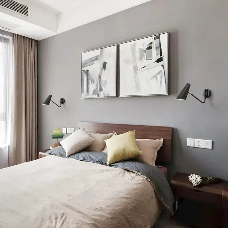 Applique murale à bras rétractable style nordique moderne de Luminaire Essenza, éclairage élégant pour intérieur contemporain.