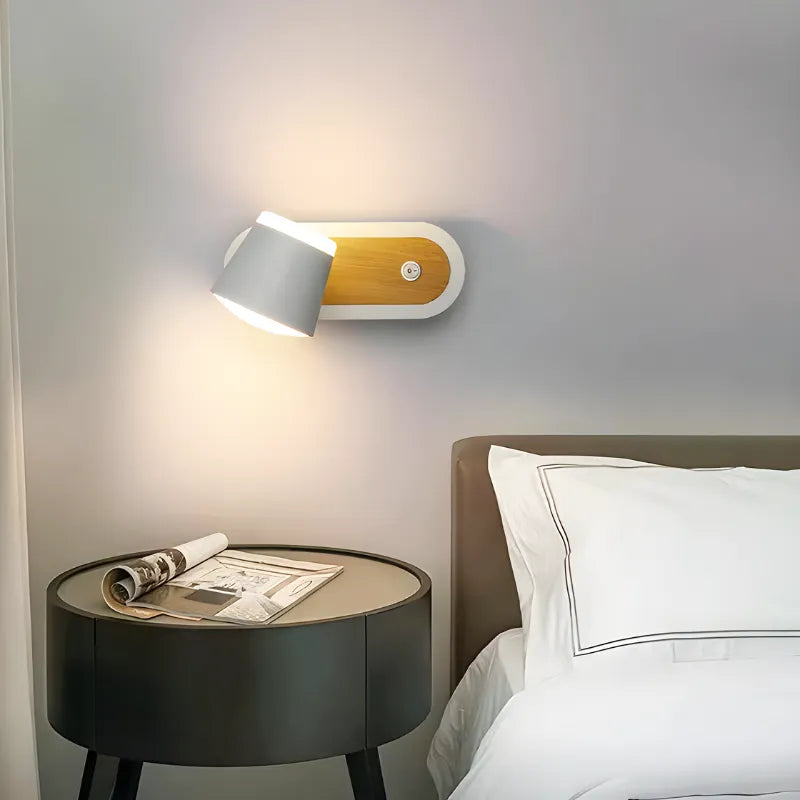 Applique murale LED pour chambre adulte Luminaire Essenza, orientable, noir et blanc, lumière chaude 2700-3500K.