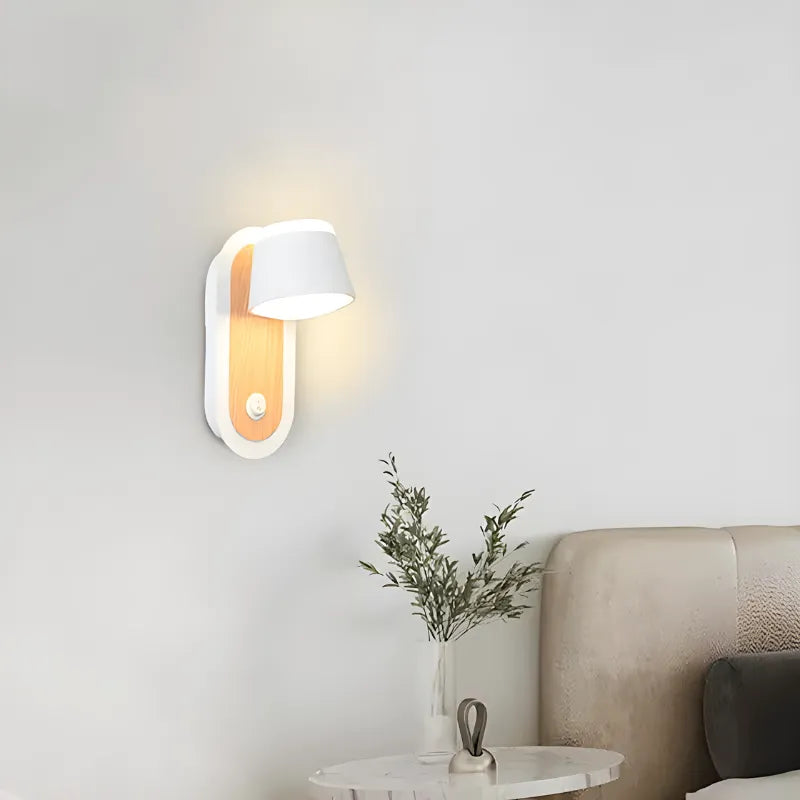 Applique murale LED orientable pour chambre adulte, noir ou blanc chaud, éclairage nordique, marque Luminaire Essenza.