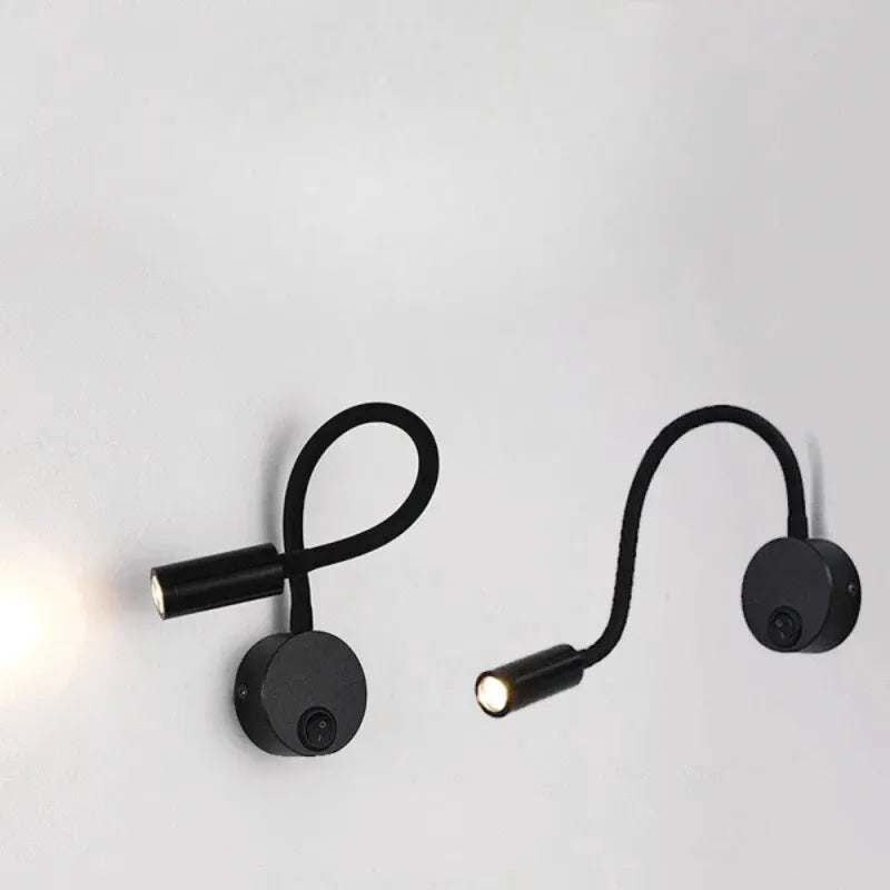 Applique murale chambre Liseuse Luminaire Essenza avec interrupteur, design moderne et élégant, éclairage ciblé pour la lecture.