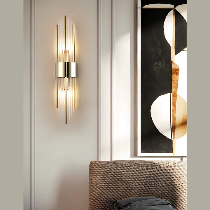 Applique murale en cristal pour salon Luminaire Essenza, modèle or avec tige métallique blanche, lumière froide 5500-7000K