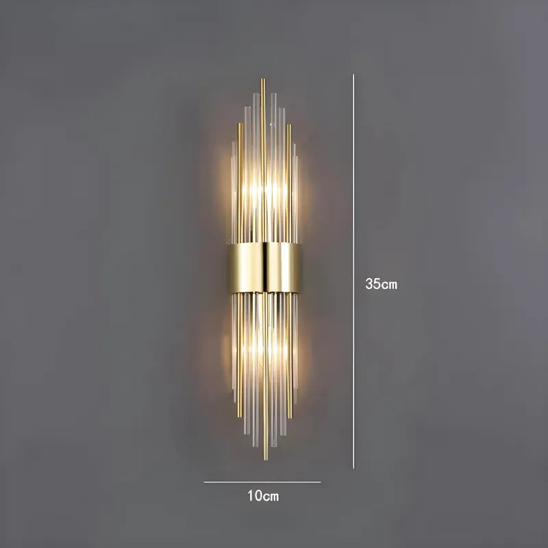 Applique murale en cristal Luminaire Essenza pour salon, avec tige métallique blanche et éclairage blanc froid 5500-7000K.