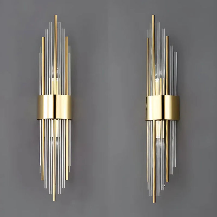 Applique murale en cristal pour salon Luminaire Essenza, modèle à or avec tige métallique blanche, lumière froide 5500K-7000K.