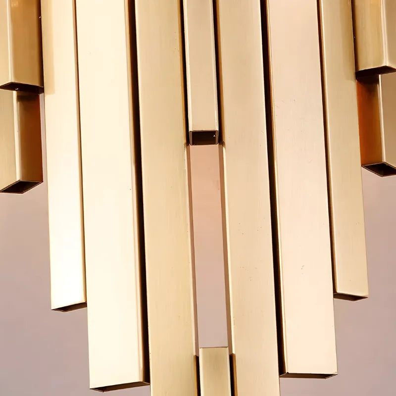 Applique murale en cristal doré pour salon moderne, design haut de gamme, finition blanc chaud, éclairage 2700-3500K, Luminaire Essenza.