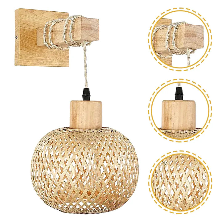 Applique murale en bambou et rotin naturel, design élégant, avec cadre en bois, pour décoration intérieure chaleureuse.