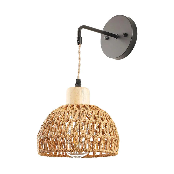 Applique murale en rotin tissé à la main Luminaire Essenza, design naturel pour une décoration chaleureuse et élégante.