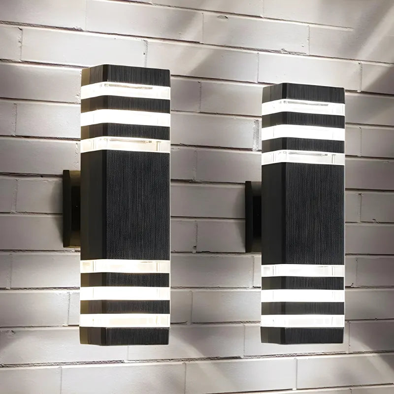 Applique murale extérieure LED étanche Luminaire Essenza, design cuboïde triple blanc chaud, éclairage décoratif extérieur élégante