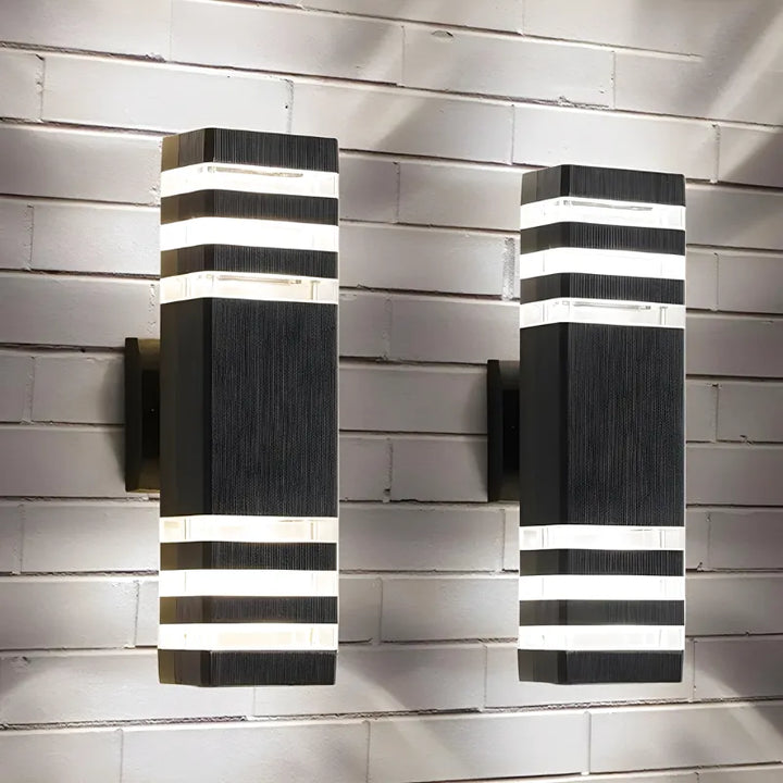 Applique murale extérieure LED étanche Luminaire Essenza, design cuboïde triple blanc chaud, éclairage décoratif extérieur élégante