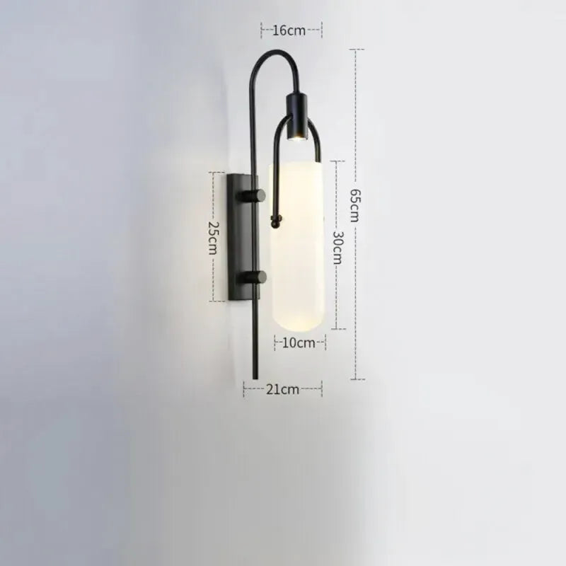 Applique murale LED design nordique moderne noir de 65 cm avec lumière blanc chaud, marque Luminaire Essenza