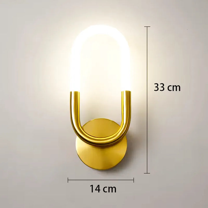 Applique murale LED classique minimaliste Aura Nordique de Luminaire Essenza, blanc chaud 2700-3500K, 33 cm.