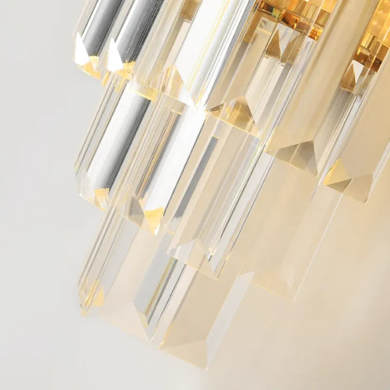 Applique murale LED cristal moderne pour salon, design haut de gamme de Luminaire Essenza, finition or avec lumière blanche chaude