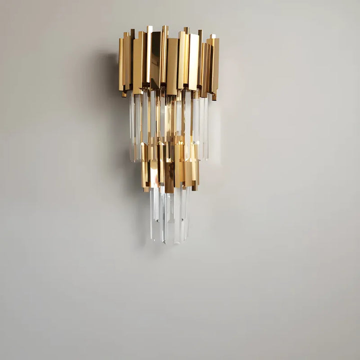 Applique murale LED en cristal moderne pour salon, finition or avec lumière blanc chaud, design haut de gamme Luminaire Essenza