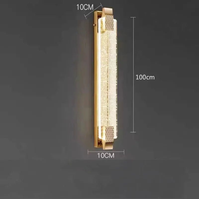 Applique murale LED de luxe Luminaire Essenza en cristal doré, moderne, 100 cm, avec options de lumière blanc chaud, naturel ou froid.