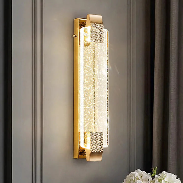 Applique murale LED de luxe Luminaire Essenza en cristal doré avec éclat moderne, 40 cm, en blanc chaud, naturel ou froid.