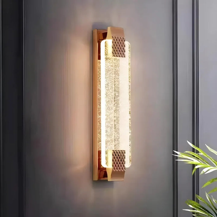 Applique murale LED de luxe Luminaire Essenza en cristal doré, éclat moderne, 40 cm, trois couleurs de lumière pour intérieur haut de gamme.