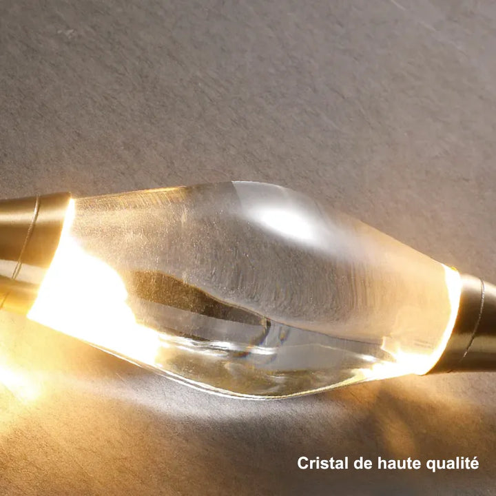 Applique murale LED en cuivre et cristal, design moderne, 60 cm, lumière blanc chaud, éclairage décoratif de luxe.