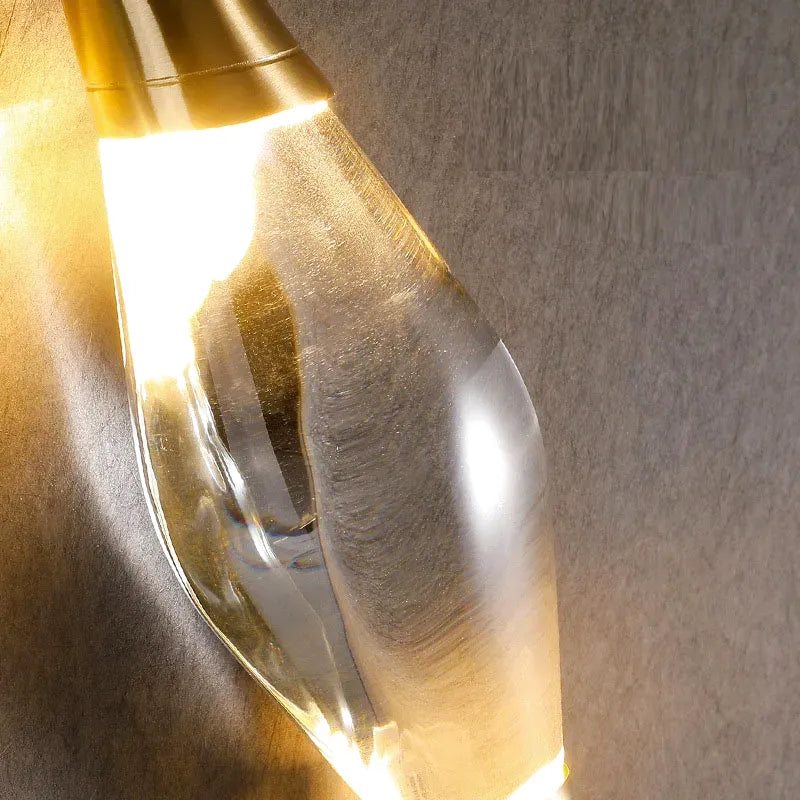 Applique murale LED en cuivre et cristal, design moderne et décoratif, éclairage de luxe blanc chaud 2700-3500K, 60 cm.