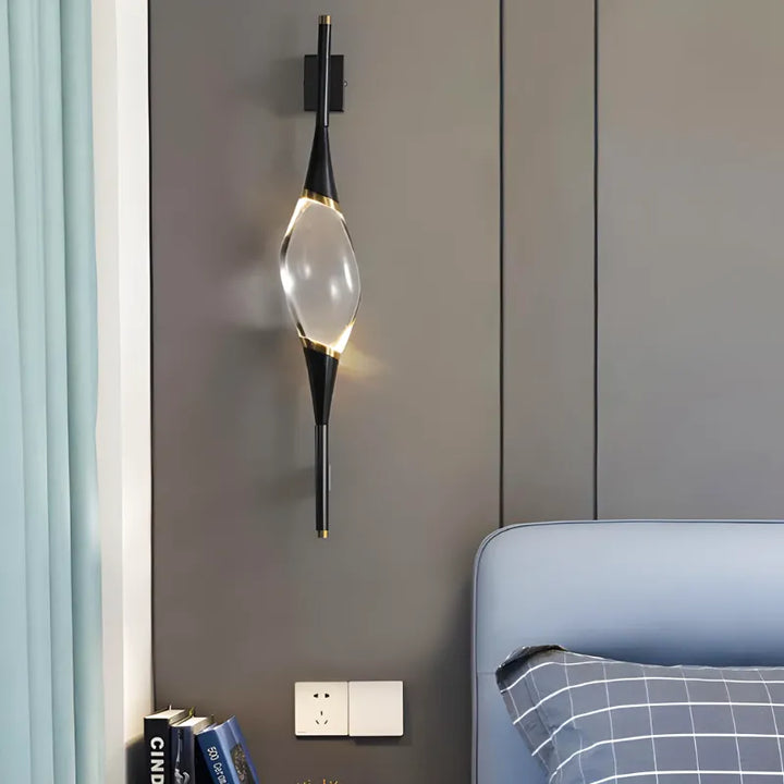 Applique murale LED design moderne en cuivre et cristal, éclairage de luxe noir de 60 cm avec lumière blanc chaud 2700-3500K.