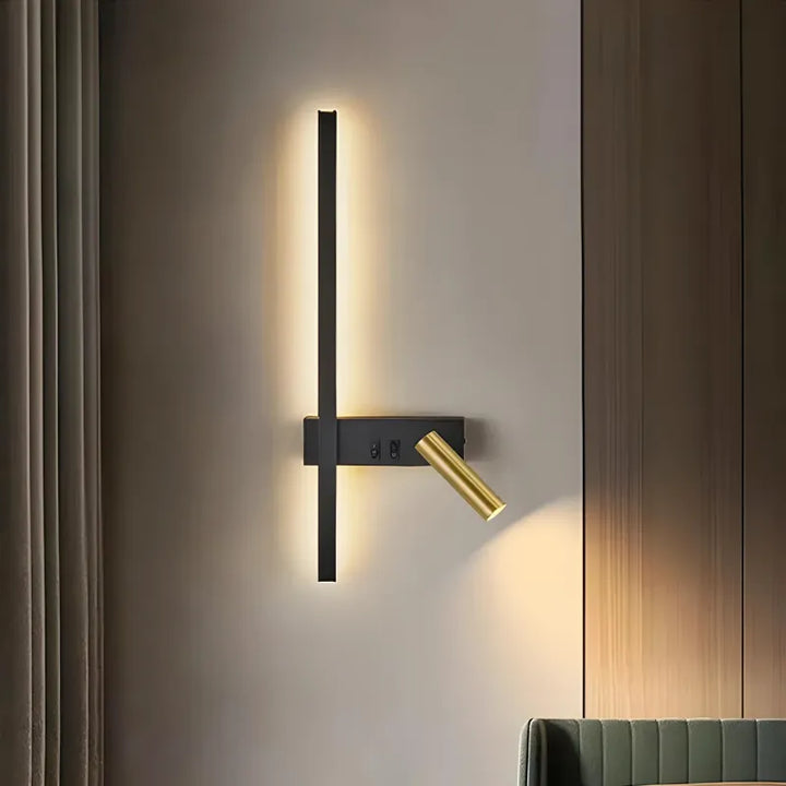 Applique murale LED design nordique moderne et décorative de Luminaire Essenza, blanche avec lumière douce 2700-3500K.