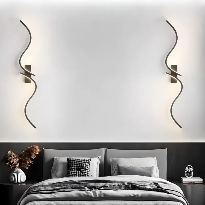 Applique murale LED élégante, moderne, minimaliste et décorative de Luminaire Essenza, éclairage d'intérieur sophistiqué et tendance.