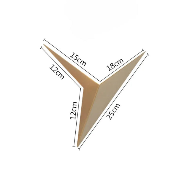 Applique murale LED étoile nordique Luminaire Essenza avec finition or et lumière blanche froide, décor moderne pour intérieur.