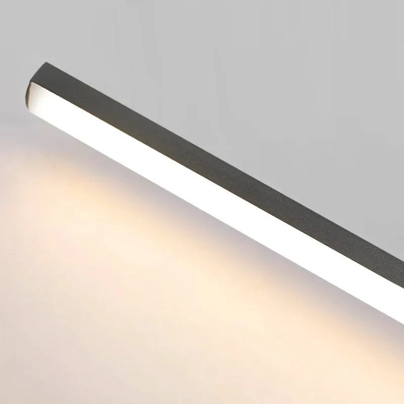 Applique murale LED longue Luminaire Essenza, moderne et décorative, 80 cm, blanc froid 5500-7000K, design épuré.