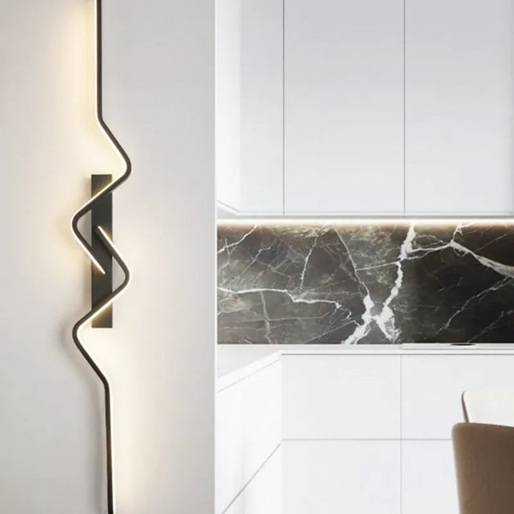 Applique murale LED longue de 80 cm, Luminaire Essenza, moderne et décorative, blanc froid 5500-7000K, design épuré