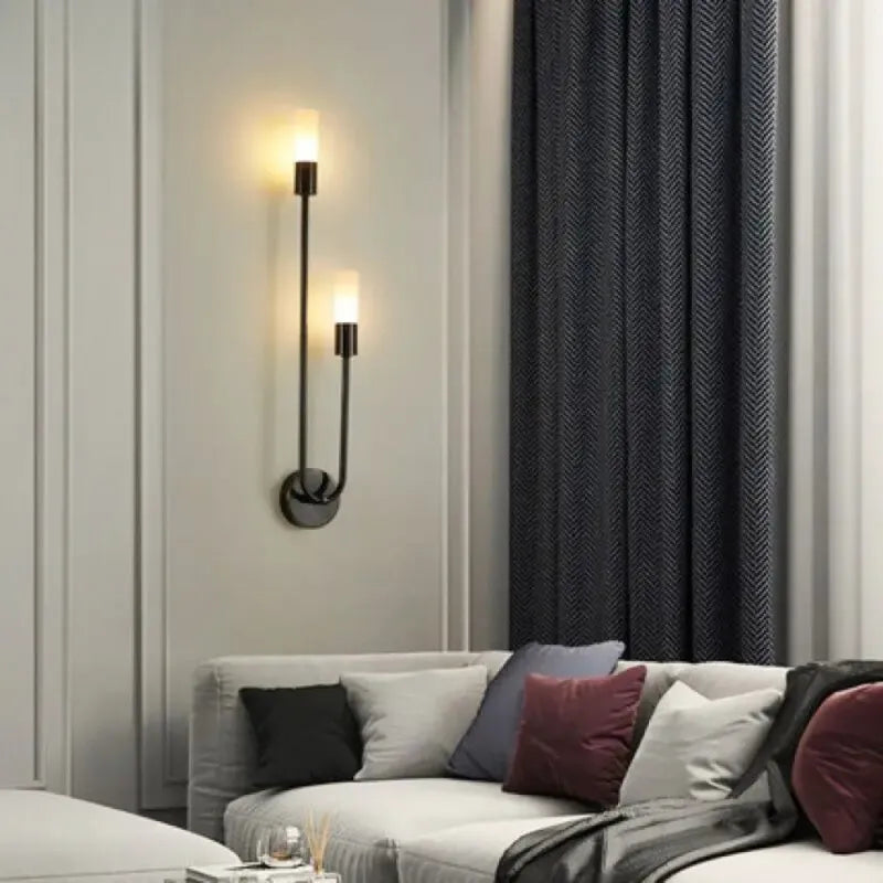 Applique murale LED minimaliste Luminaire Essenza avec design nordique, décoration moderne, éclairage d'appoint, fixation gauche.