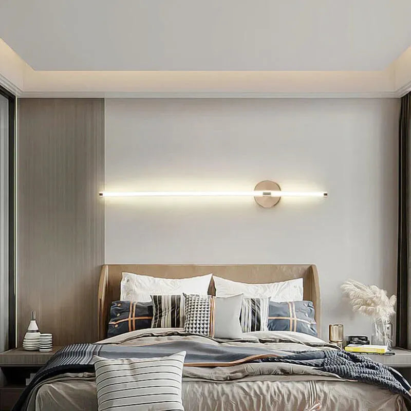 Applique murale LED minimaliste de luxe Luminaire Essenza avec design nordique moderne et élégant, éclairage mural chic.