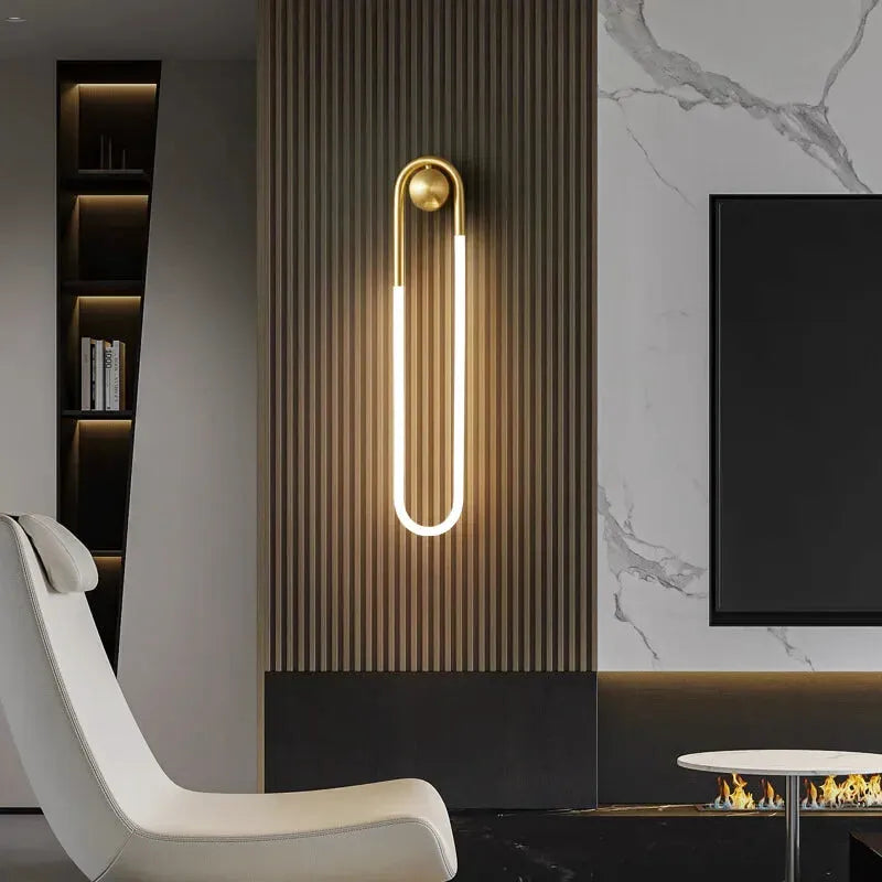 Applique murale LED minimaliste nordique Luminaire Essenza, design allongé suspendu en or blanc chaud, éclairage 2700-3500K