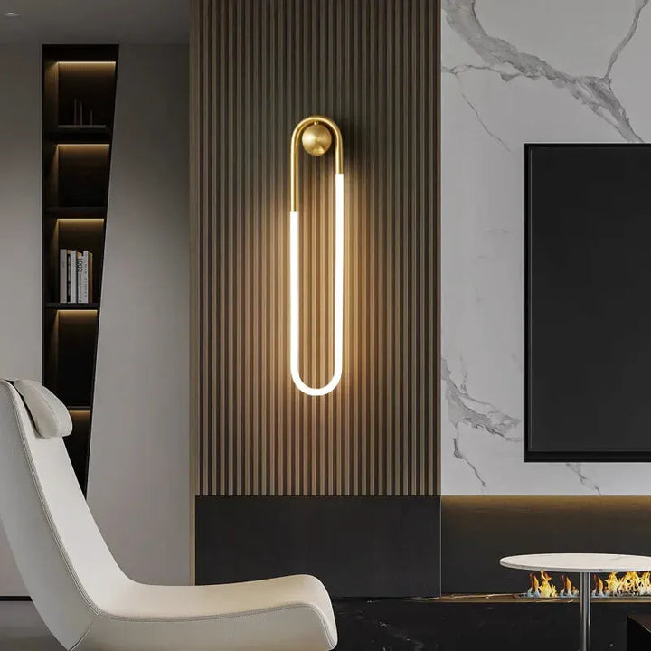 Applique murale LED minimaliste nordique Luminaire Essenza, design allongé suspendu en or blanc chaud, éclairage 2700-3500K