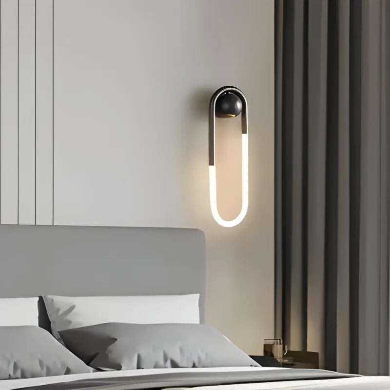 Applique murale LED minimaliste nordique Luminaire Essenza en noir et blanc, lumière chaude 2700-3500K, design suspendu moderne.