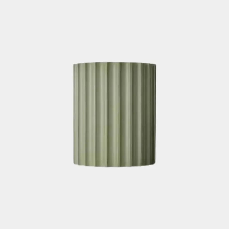 Applique murale LED minimaliste nordique en résine Macaron vert et blanc, éclairage chaud, design moderne pour intérieur.