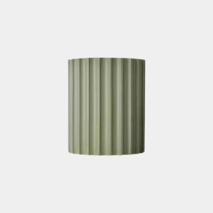 Applique murale LED minimaliste nordique en résine Macaron vert et blanc, éclairage chaud, design moderne pour intérieur.