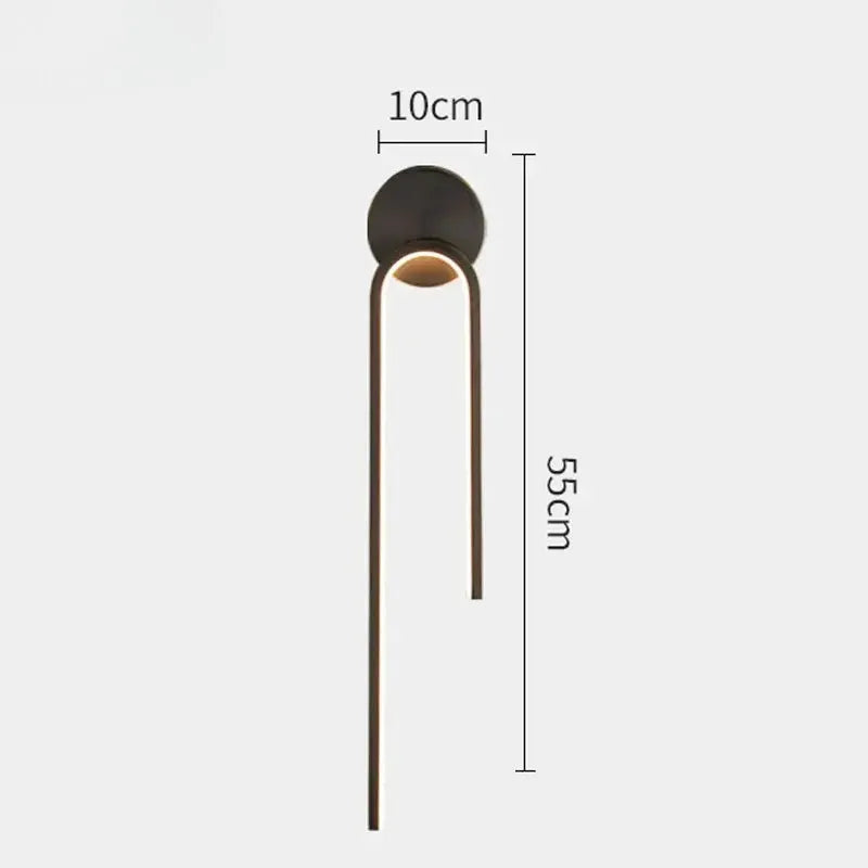 Applique murale LED minimaliste noire de style nordique Luminaire Essenza, éclairage blanc chaud 2700-3500K, vue de gauche.