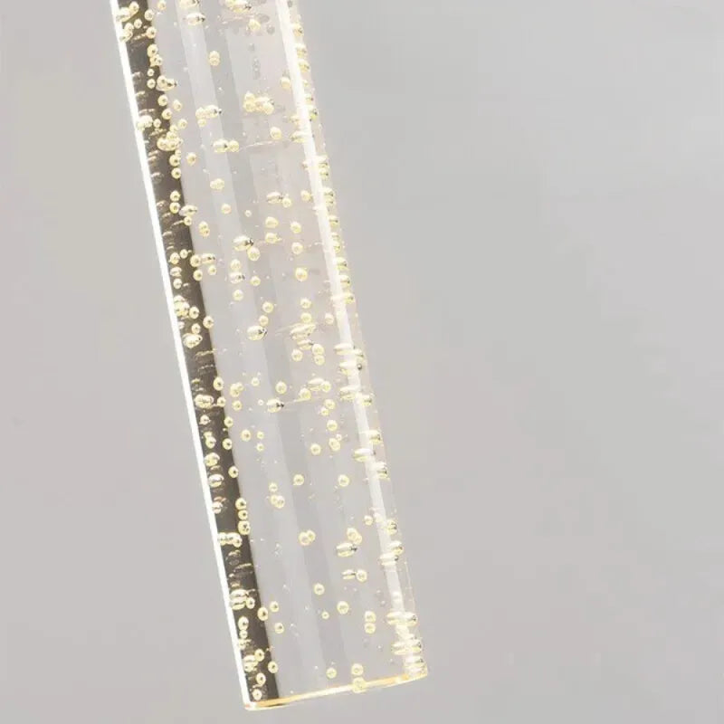Applique murale LED nordique de luxe Luminaire Essenza avec double extrémité, éclairage moderne et élégant pour intérieur.