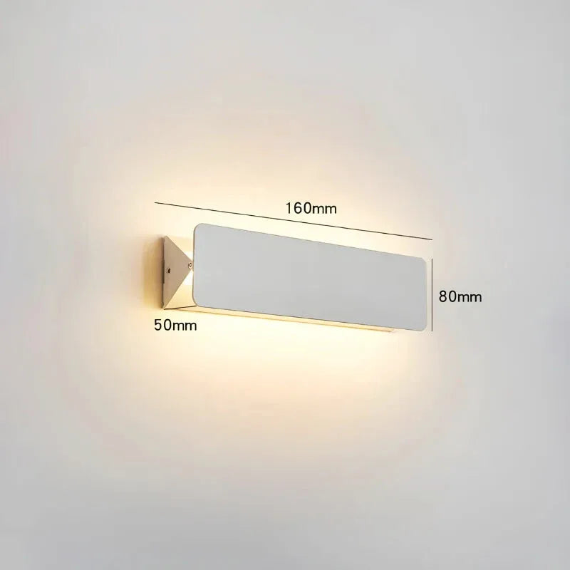 Applique murale LED rectangulaire Luminaire Essenza, ajustable, blanc chaud 3000K, 16 cm, moderne pour décoration intérieure