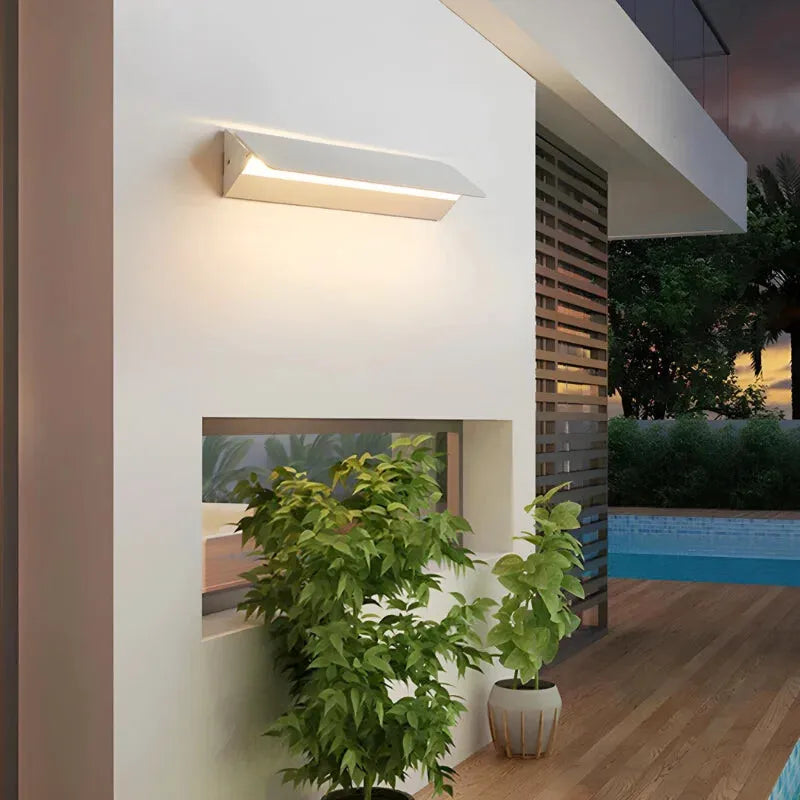 Applique murale LED rectangulaire ajustable Luminaire Essenza, blanc chaud 3000K, 16 cm, moderne et élégante pour l'éclairage intérieur
