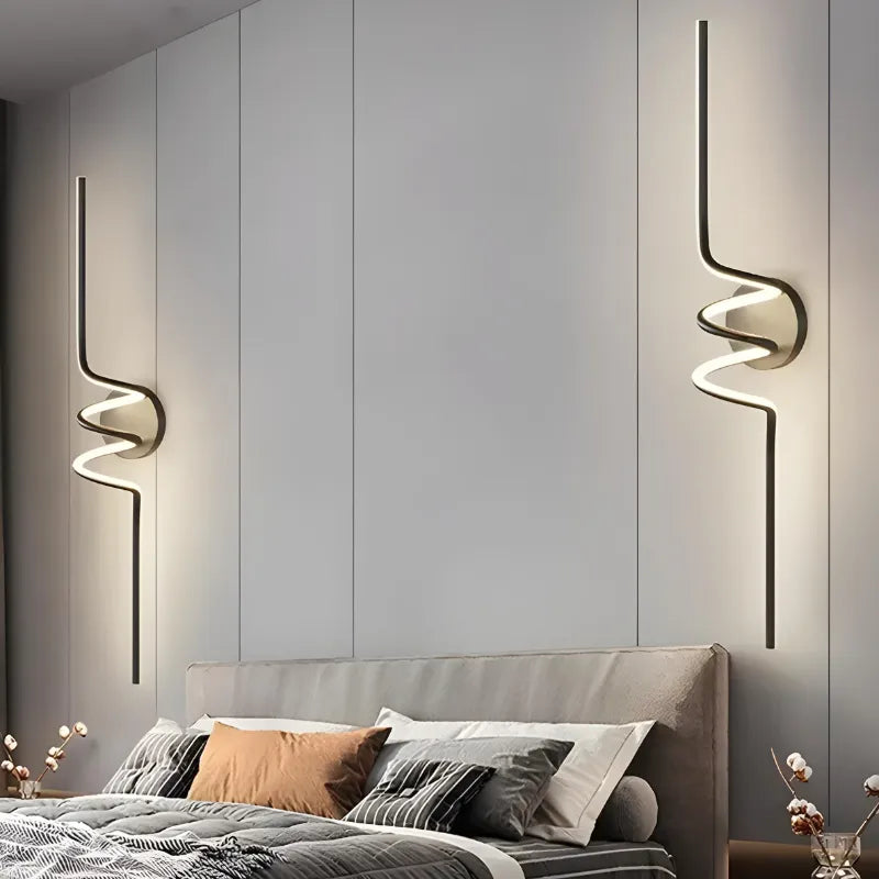 Applique murale LED élégante et minimaliste pour salon, finition noire, 60 cm, lumière blanc chaud 2700-3500K, par Luminaire Essenza