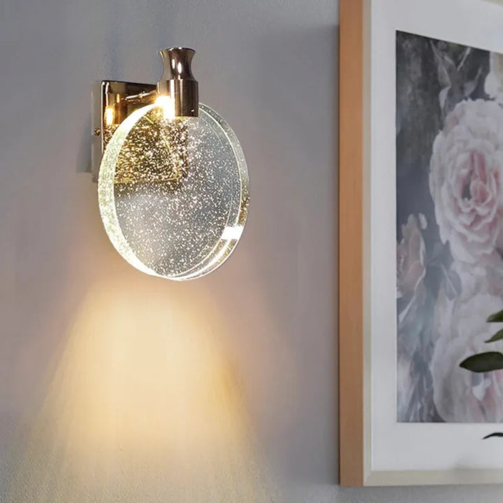 Applique murale moderne en cristal Luminaire Essenza, or, 13 cm, blanc chaud 2700-3500K, élégant éclairage intérieur.