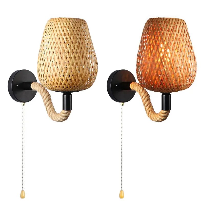 Applique murale rétro Luminaire Essenza en bambou, rotin et corde de chanvre, avec interrupteur, dans un style beige et noir.