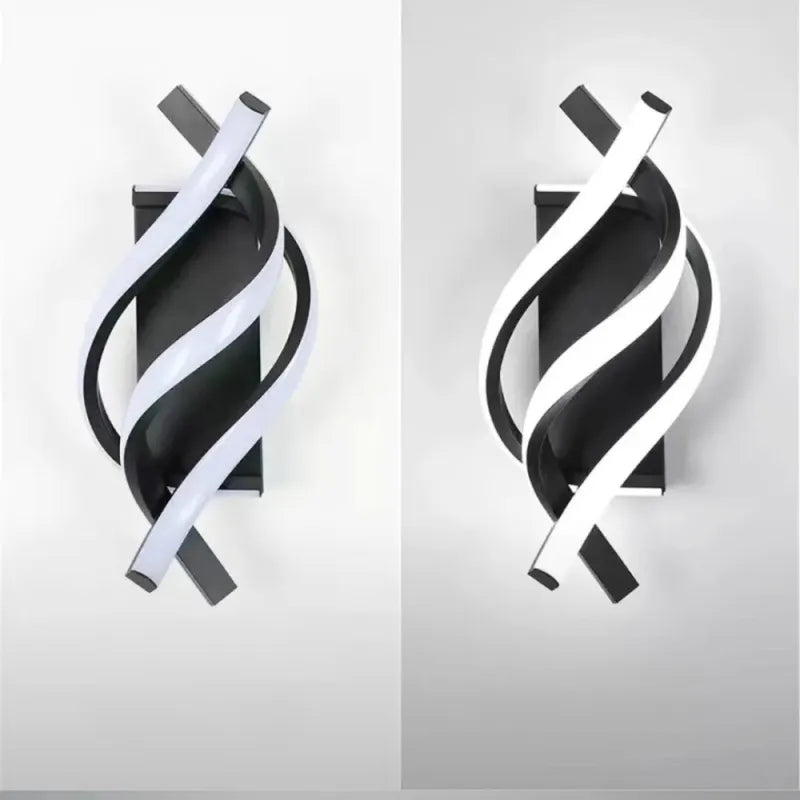Applique murale design pour salon en frêne, Luminaire Essenza, élégante lampe d'intérieur avec abat-jour moderne.