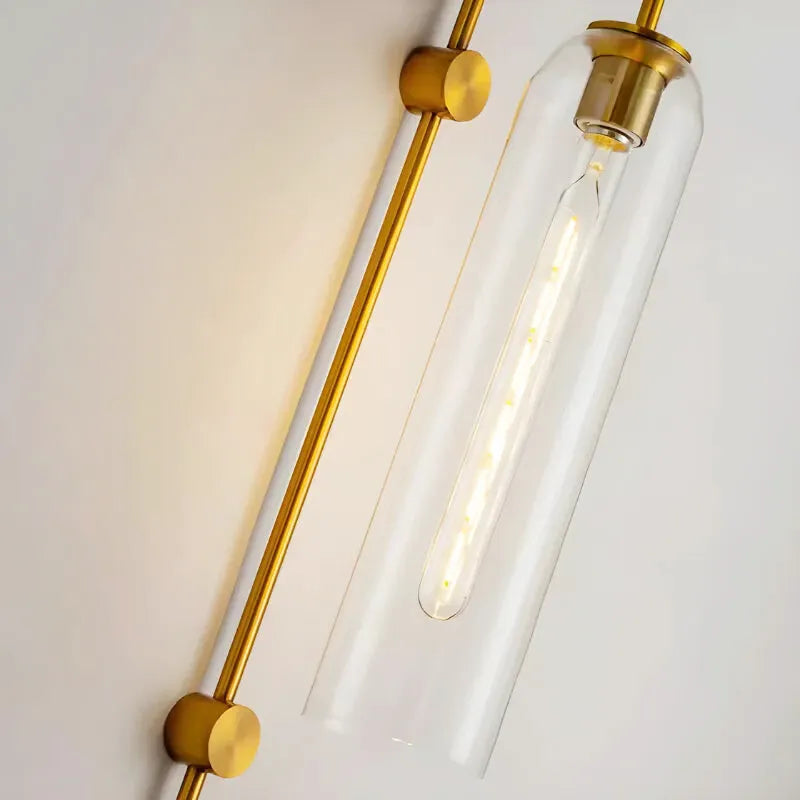 Applique murale LED cylindrique en verre moderne pour salon, finition vert et blanc chaud, Luminaire Essenza.
